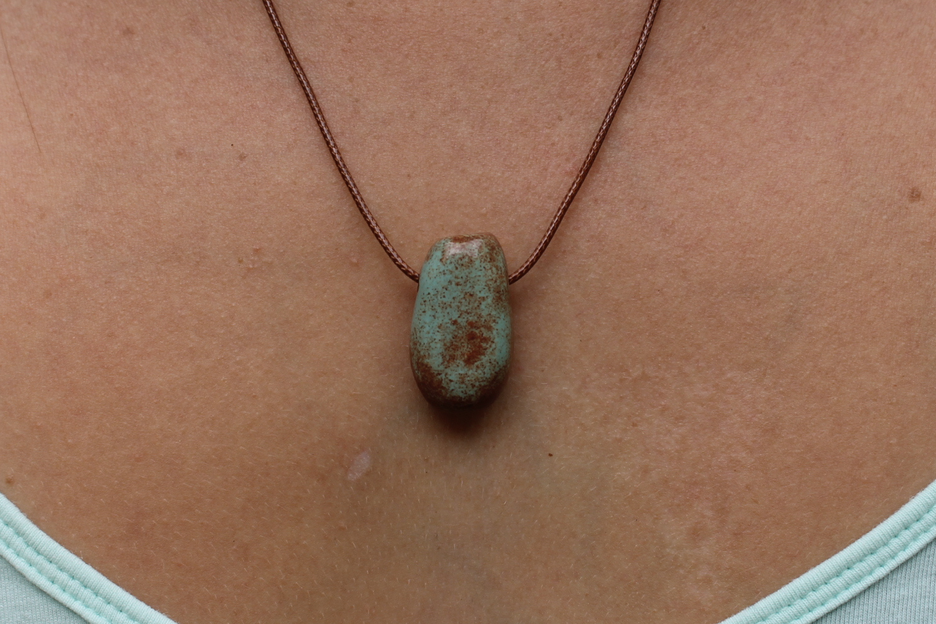 95869a_738fbd221e9a4f9f8aa3371605d0270fmv2