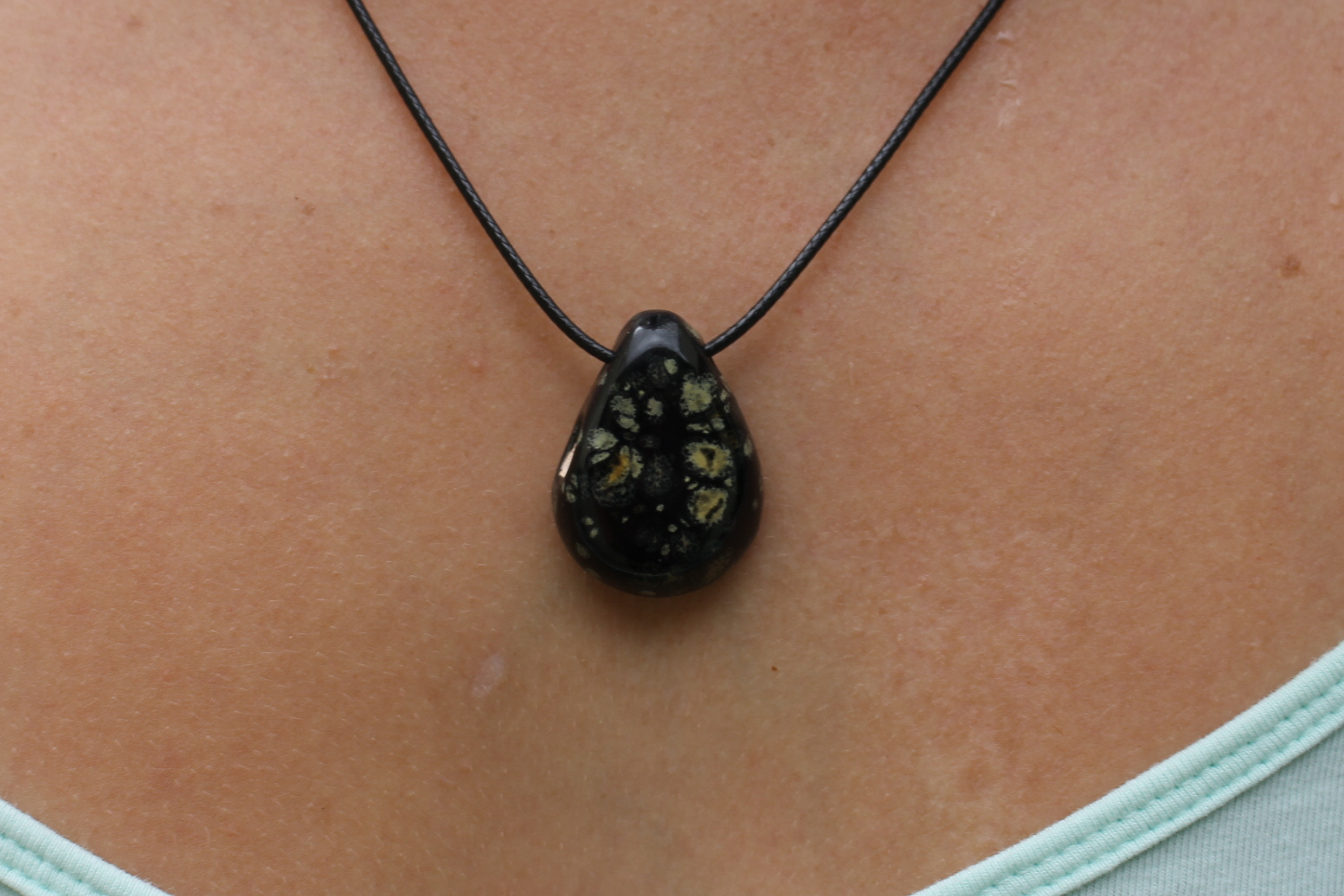 95869a_bc8ec637766c4d21aa0c1ff0eceae0d7mv2